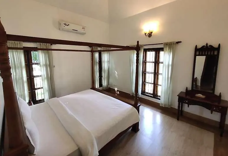 فندق Rasa Gurukul Kizhake Chālakudi الهند