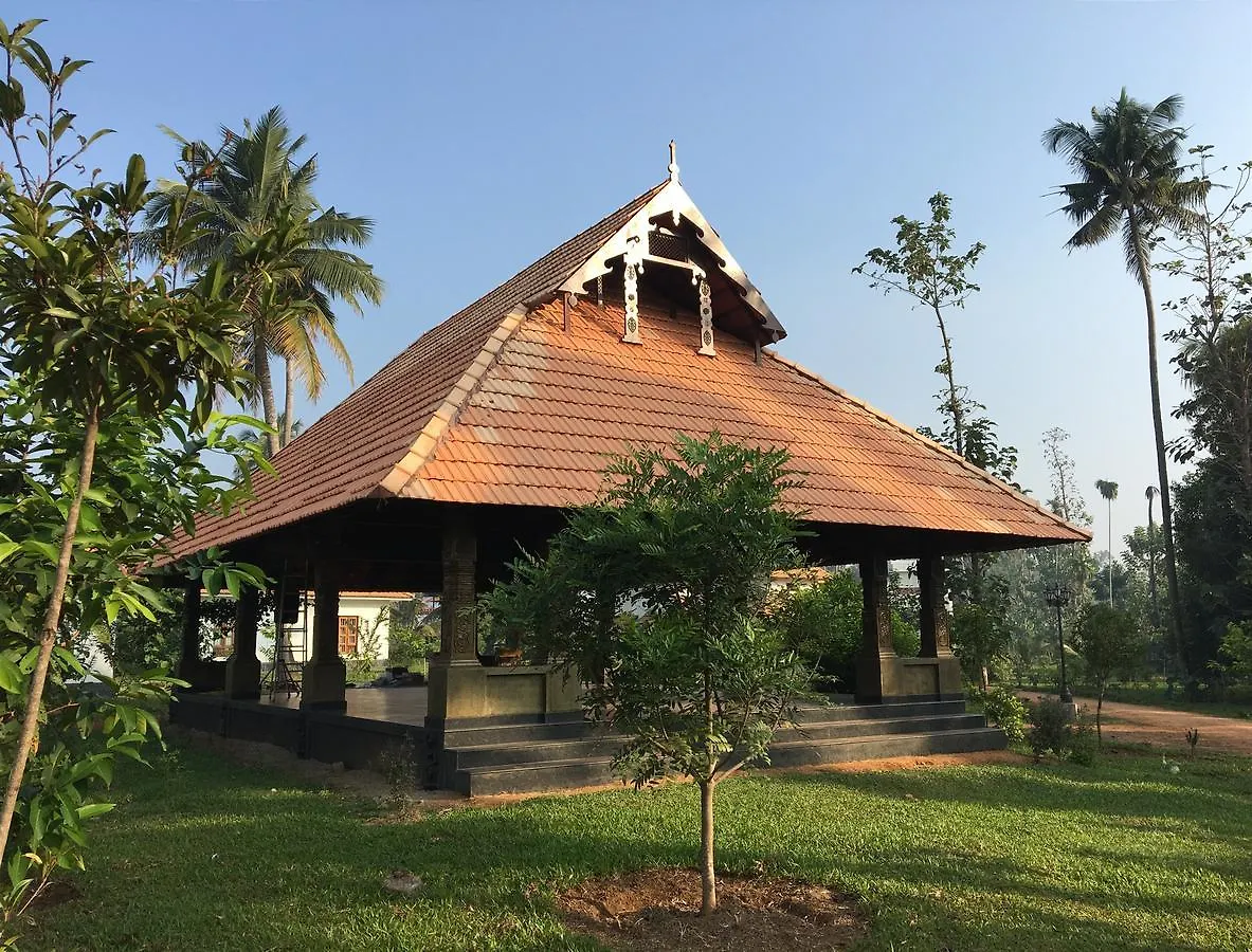فندق Rasa Gurukul Kizhake Chālakudi منتجع