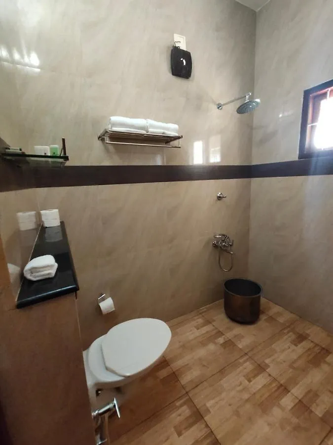 *** منتجع فندق Rasa Gurukul Kizhake Chālakudi الهند